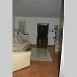 Edda Residenza Con Piscina فيلة كاستيلاباتي