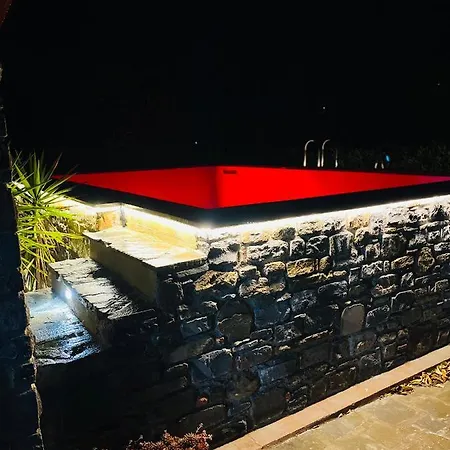 Edda Residenza Con Piscina 别墅 卡斯特拉巴特