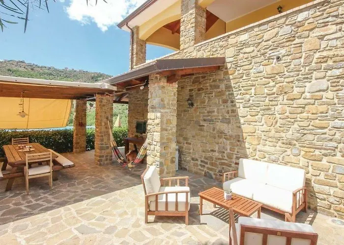 빌라 Edda Residenza Con Piscina 카스텔라바테