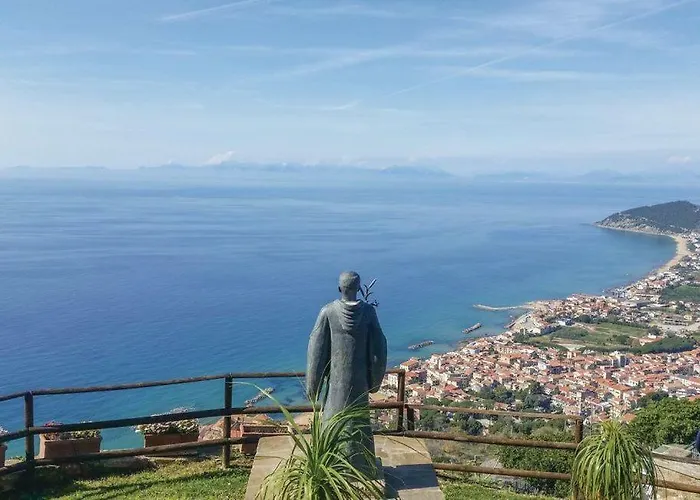 빌라 Edda Residenza Con Piscina