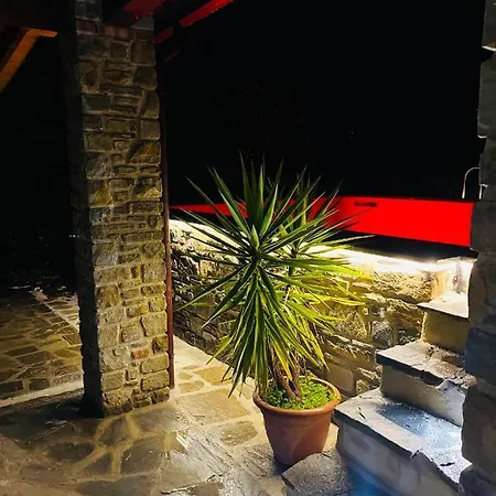 Edda Residenza Con Piscina *