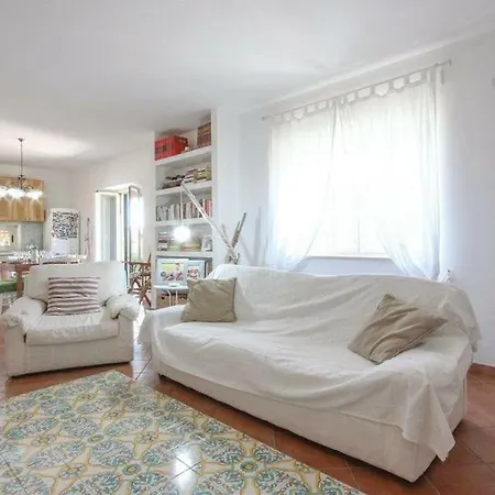 Edda Residenza Con Piscina Castellabate